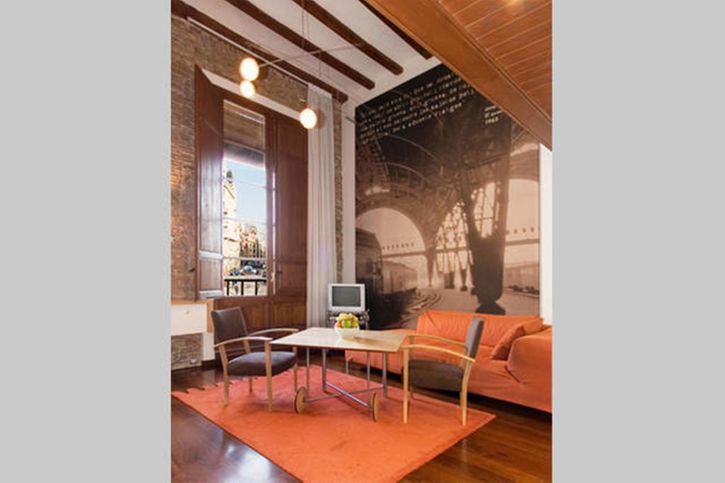 Apartamentos La Casa De Les Lletres バルセロナ 部屋 写真