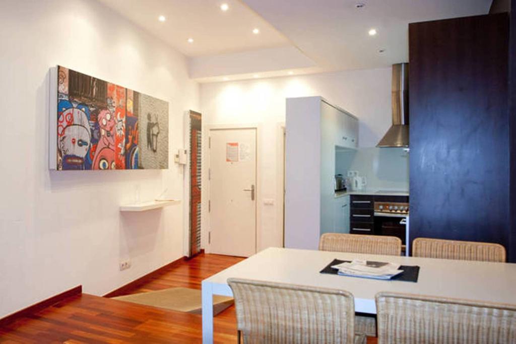 Apartamentos La Casa De Les Lletres バルセロナ 部屋 写真